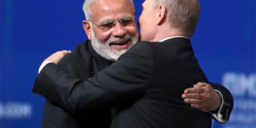 Modi Hug