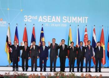 ASEAN, China, Cambodia, Laos, Singapore, Bilahari Kausikan