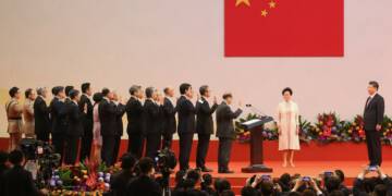 China, Hong Kong, Exhaustive Reads