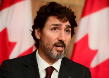 justin trudeau macron