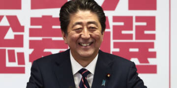 Japan, Shinzo Abe, Yoshihide Suga