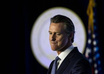 Democrat Governor Gavin Newsom is going down, but the mainstream US media has gagged itself and for a shameful reason