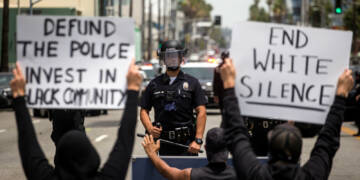 Minneapolis, Portland, Police, USA, Defund the police