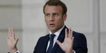 Emmanuel Macron, Napoleon Bonaparte, France