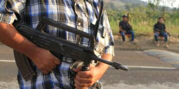 gun control bill, Joe Biden, USA, California, Short takes, US army