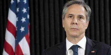 Blinken boldly supports Hong Kong, gets a nice thrashing from China, and then chickens out