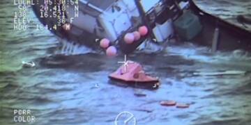 alaskan crab boat sinking