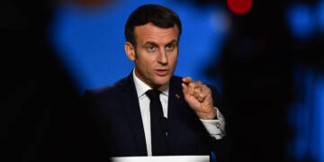 Macron is behind the sudden anti-China uprising in Central and Eastern Europe