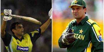 Moin Khan playing