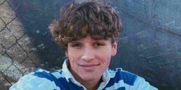 aaron hull profile picture