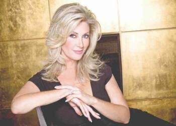 Felicia Mercado photoshoot