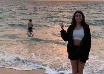 Kalynn Koury at beach