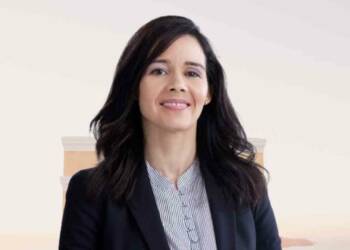 Leslie Torres twitter profile picture