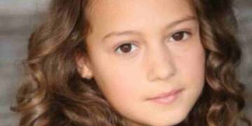 Nicolette Pierini biography photoshoot