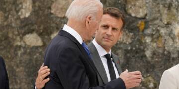 French President Emmanuel Macron rips into Joe Biden for escalating the war