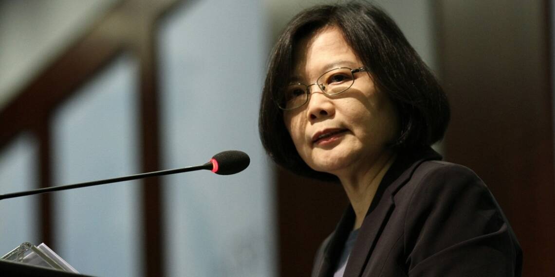 Biden delays delivery of weapons to Taiwan