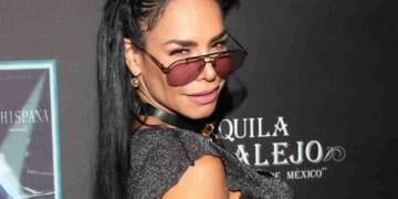 lis vega in a award show