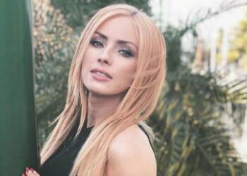 Natalia Rivera photoshoot