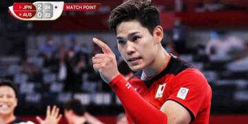 Volleyball player Yuji Nishida in Olympic match