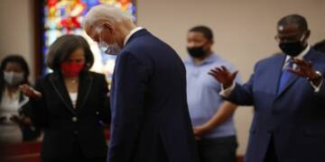 US comes up with an “anti-lynching” law that applies only to White Americans