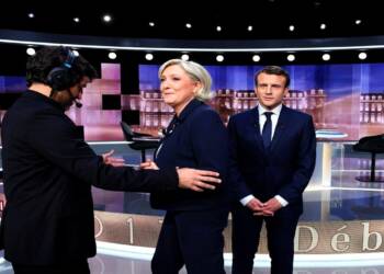 French voters are suddenly appreciating Marine Le Pen’s close ties with Putin