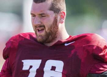 Cody O'Connell playing football