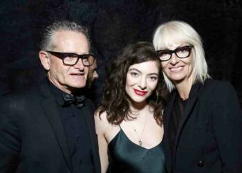 Sonja Yelich with her parents