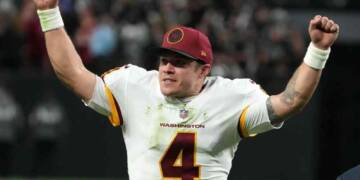 Tyler Heinecke celebrating goal