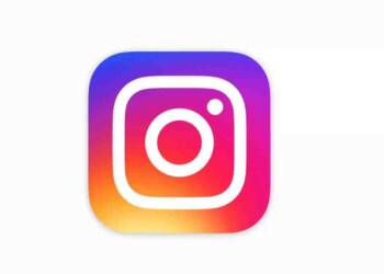 Cata Freer biography photoshoot