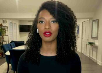 Juanita Tolliver reading news