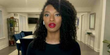 Juanita Tolliver reading news