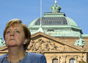 A witch hunt has started against Angela Merkel