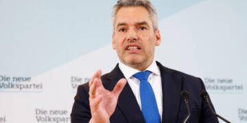 Austria’s chancellor Karl Nehammer commits political suicide by poking Putin in the eye