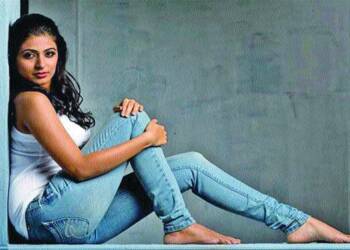 Leona Lishoy photoshoot