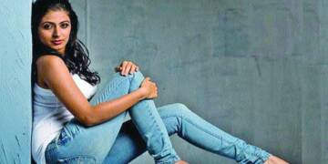 Leona Lishoy photoshoot