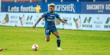 Rahul Kannoly Praveen playing football