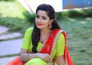 Shobha Shetty in red saree 1200x675