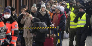 Trudeau plans a huge influx of Ukrainian refugees into Canada at the expense of poor Canadians