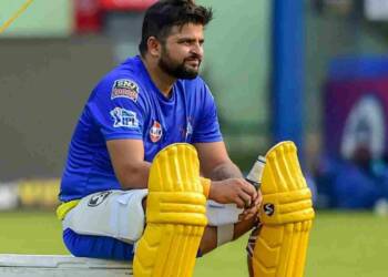 Suresh Raina in jersey of CSK