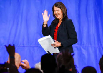 Danielle Smith: The Free Alberta crusader sends Ottawa in a huddle