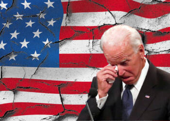 The latest polls conducted in the US suggest that Americans absolutely loathe Zelensky