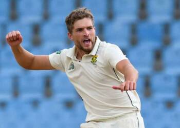 Wiaan Mulder celebrating wicket