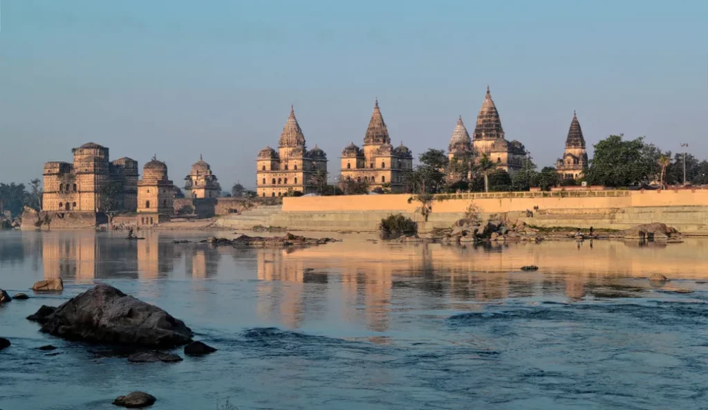 Betwa River temple