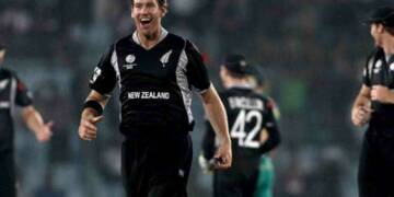 Jacob Oram celebrating wicket