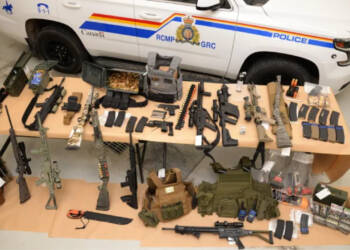 Did RCMP deliberately plant “a bag full of guns” in Truckers’ protest to malign the Convoy??