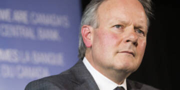 Ex-BOC governor rips into liberal government for bringing the economy down the drain