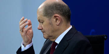 Olaf Scholz is inarguably the stupidest politician alive