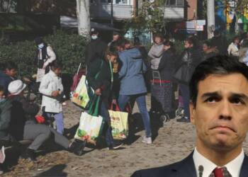 Spain goes Bankrupt!