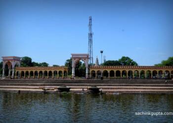 Alandi Gaon Temple River