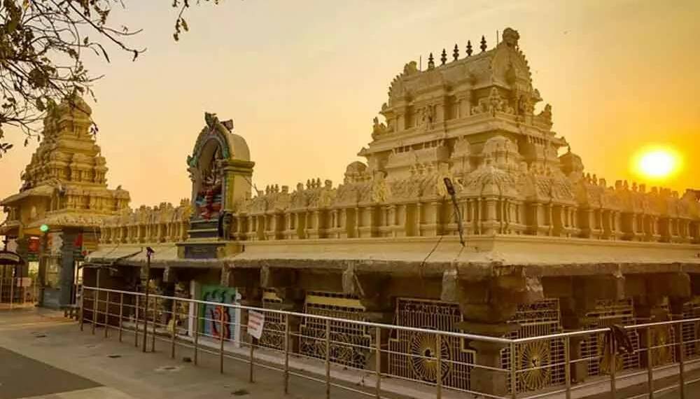 Bhadrakali Temple Warangal evening view